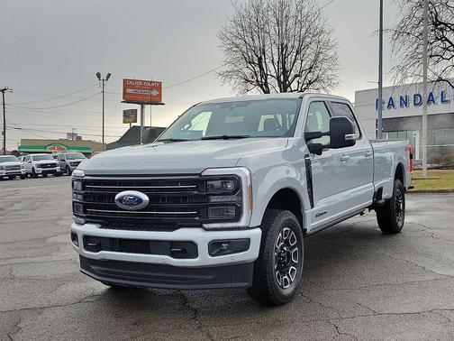 2026 Ford F-250 Platinum