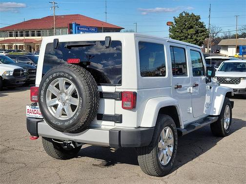 2017 Jeep Wrangler Unlimited Sahara