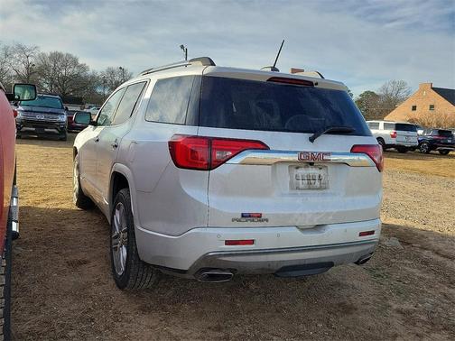 2019 GMC Acadia Denali
