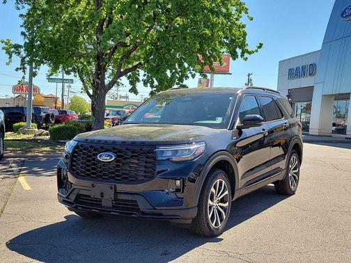 AGATE BLACK METALLIC 2026 Ford Explorer ST-Line