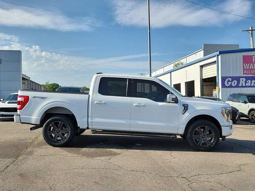 OXFORD WHITE 2023 Ford F-150 Lariat