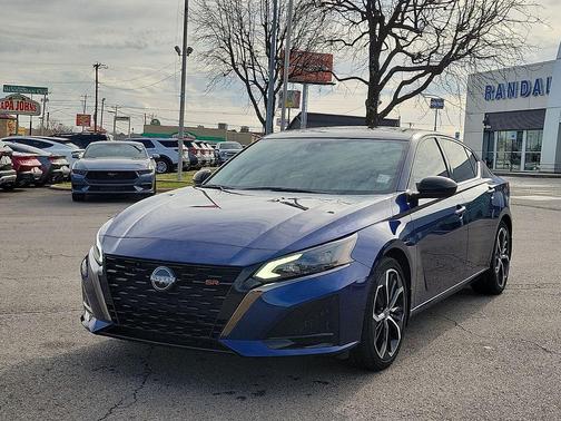 2023 Nissan Altima 2.5 SR