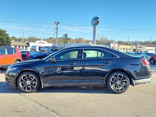 2013 Ford Taurus SHO