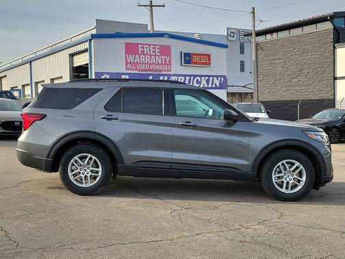 2026 Ford Explorer Active