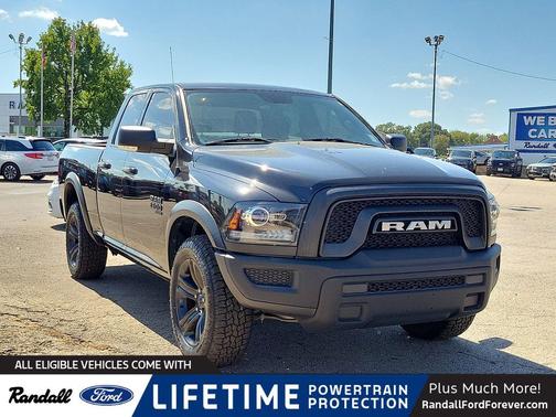 Diamond Black 2022 RAM 1500 Classic SLT