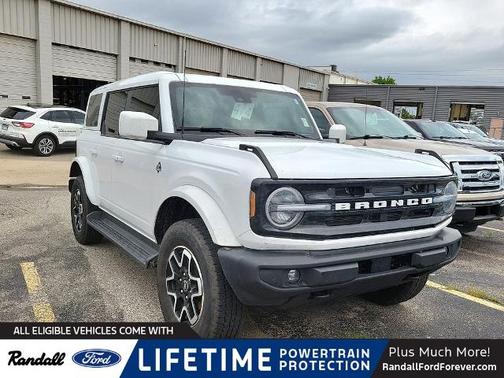 OXFORD WHITE 2025 Ford Bronco OUTER BANKS