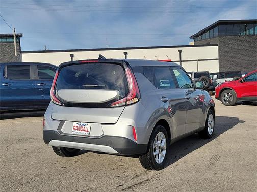 2023 Kia Soul LX