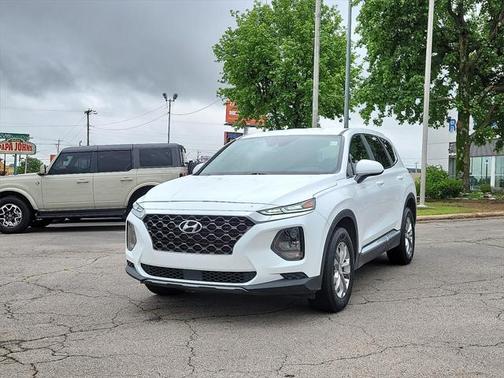 2019 Hyundai SANTA FE SE 2.4