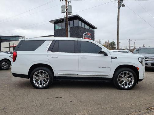 2021 GMC Yukon SLT