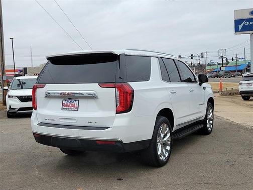2021 GMC Yukon SLT