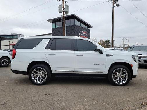 2021 GMC Yukon SLT