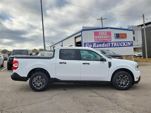 2024 Ford Maverick XLT