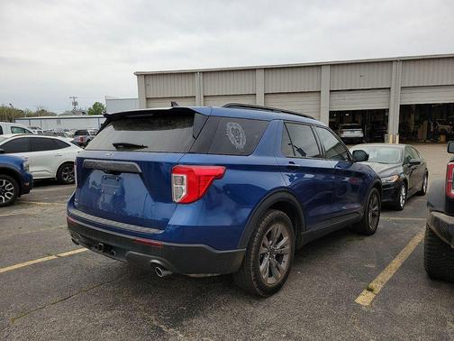 ATLAS BLUE METALLIC 2023 Ford Explorer XLT