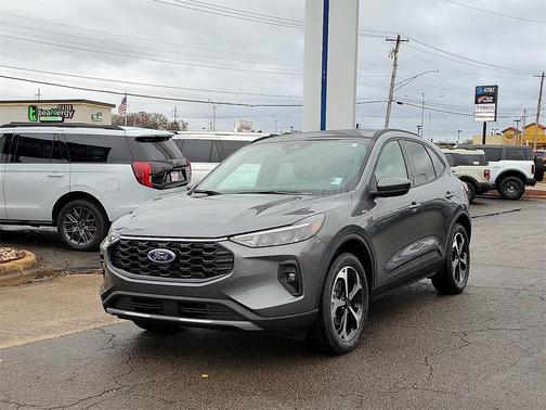 2026 Ford Escape ST-Line Select