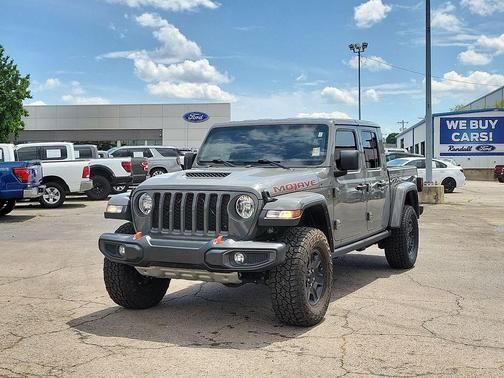 Sting-Gray Clearcoat 2022 Jeep Gladiator Mojave