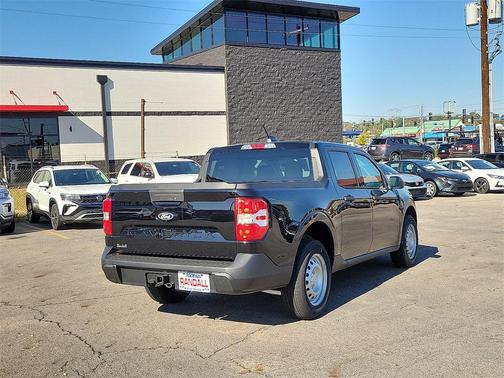 2025 Ford Maverick XL