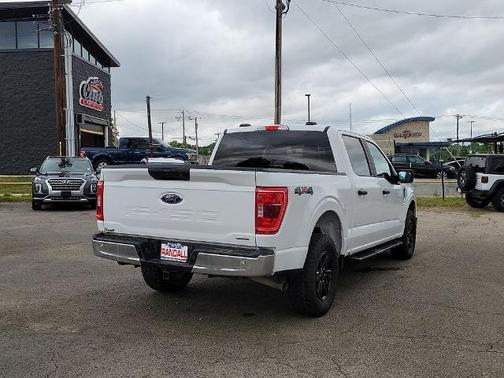 OXFORD WHITE 2021 Ford F-150 XLT
