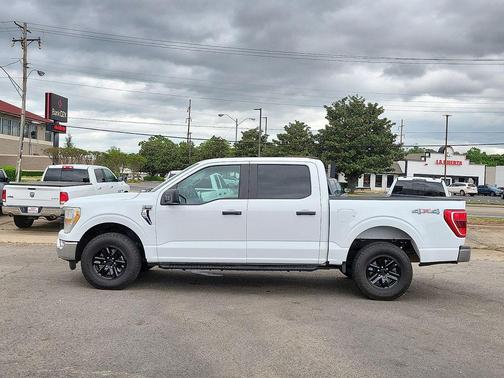 OXFORD WHITE 2021 Ford F-150 XLT