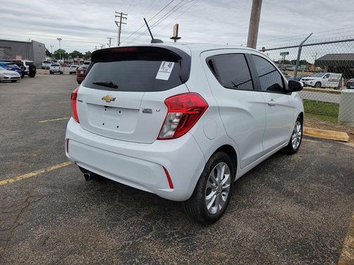 Summit White 2021 Chevrolet Spark 1LT