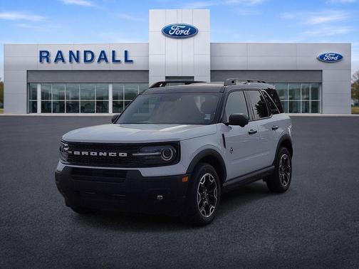 Space White Metallic 2026 Ford Bronco Sport Outer Banks