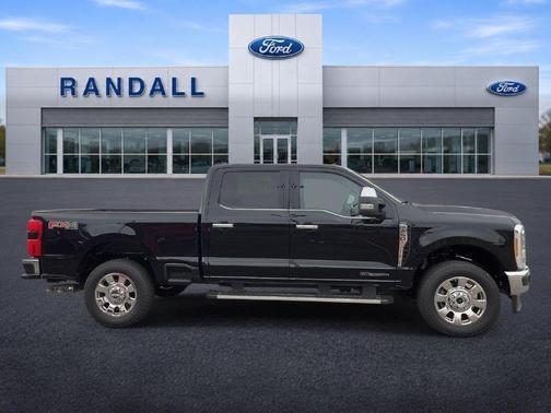 Agate Black Metallic 2026 Ford F-250 Lariat