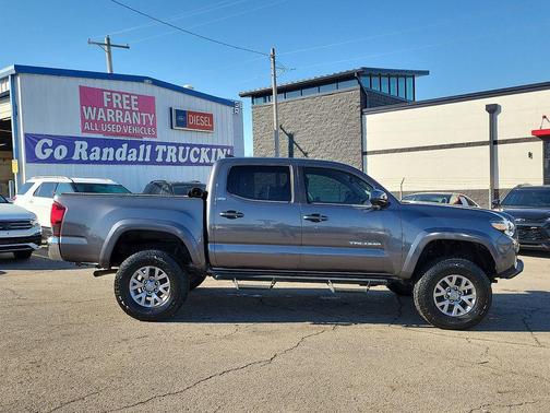 2018 Toyota Tacoma SR5