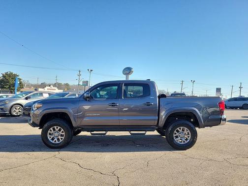2018 Toyota Tacoma SR5