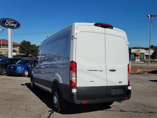2026 Ford Transit-250 Base