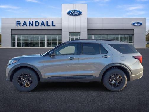 Carbonized Gray Metallic 2026 Ford Explorer Tremor