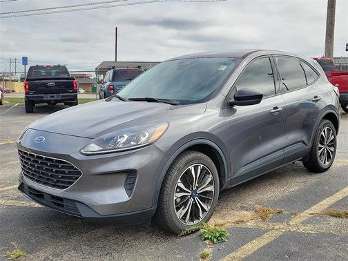 2021 Ford Escape SE