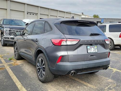 2021 Ford Escape SE