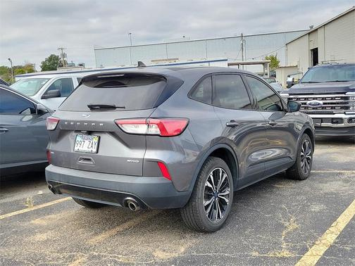 2021 Ford Escape SE