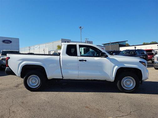 2024 Toyota Tacoma SR