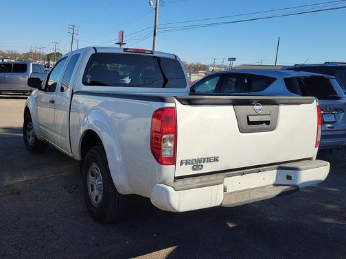 2017 Nissan Frontier S