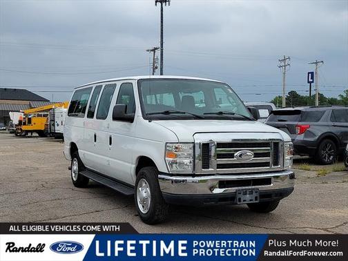 2014 Ford E350 Super Duty XLT