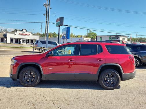 2023 GMC Acadia AT4