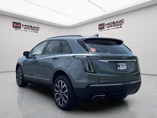 2021 Cadillac XT5 Sport