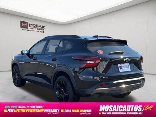 Mosaic Black Metallic 2025 Chevrolet Trax FWD ACTIV