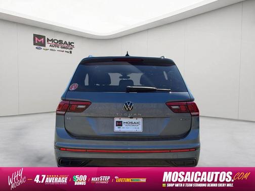 Platinum Gray Metallic 2023 Volkswagen Tiguan 2.0T SE R-Line Black 4MOTION