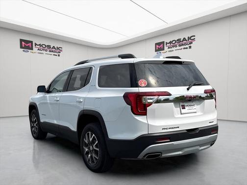 2022 GMC Acadia AWD SLE