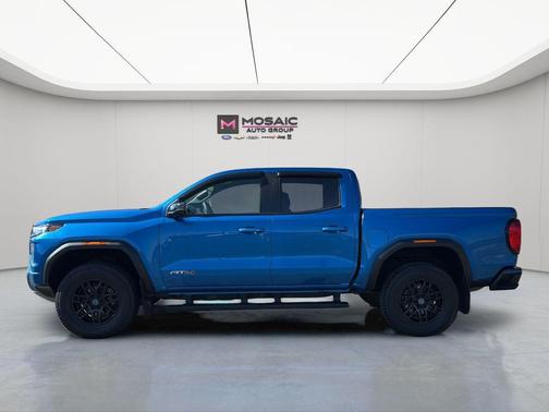 Dynamic Blue Metallic 2023 GMC Canyon AT4