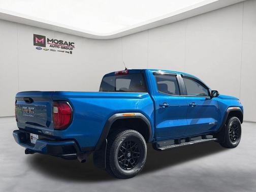 Dynamic Blue Metallic 2023 GMC Canyon AT4