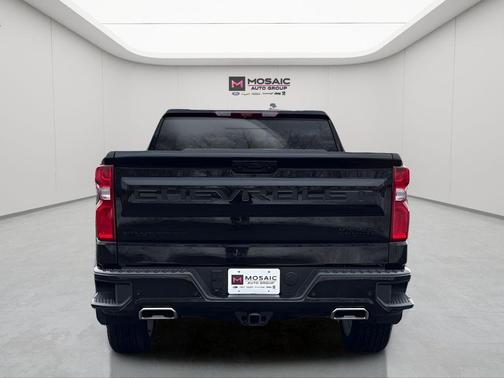 Black 2025 Chevrolet Silverado 1500 High Country
