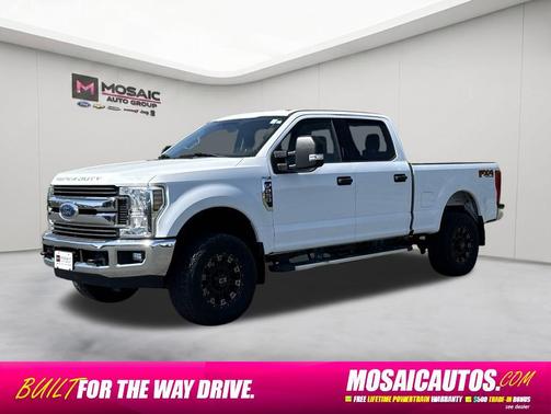 Oxford White 2019 Ford F-250 XLT