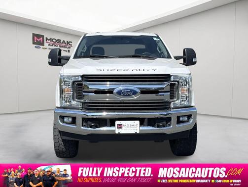 Oxford White 2019 Ford F-250 XLT
