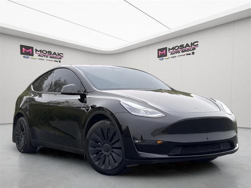 2023 Tesla Model Y Long Range Dual Motor All-Wheel Drive