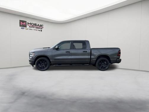 Granite Crystal Metallic Clearcoat 2024 RAM 1500 Laramie
