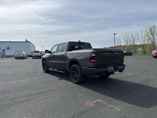 Granite Crystal Metallic Clearcoat 2024 RAM 1500 Laramie