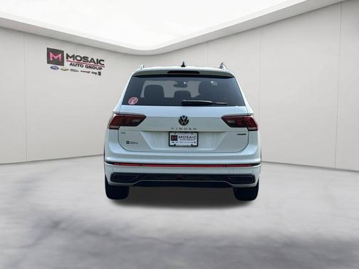 Opal White Pearl 2023 Volkswagen Tiguan 2.0T SE R-Line Black 4MOTION