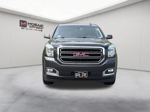 Iridium Metallic 2017 GMC Yukon SLT